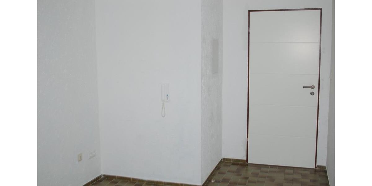 Terrassenwohnung Tiefenbach - 2 Zimmer, 76 m&sup2;, 530&euro; | Angebot:25702435