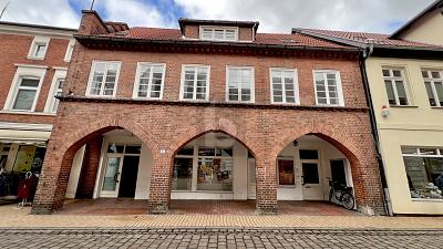 URBANER HOTSPOT FÜR EVENTS & MIETEINNAHMEN 8 zimmer