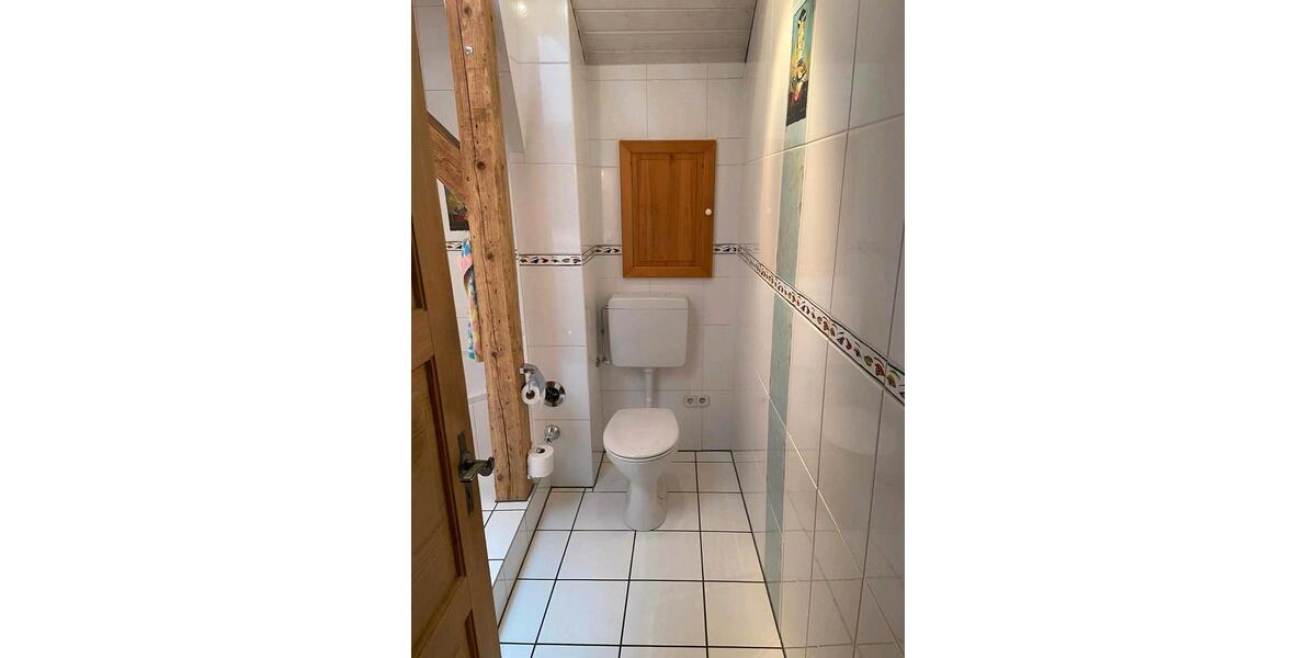 Obergeschoß Wohnung mit Dachgeschoss 110 m² in Nördlingen 3 zimmer