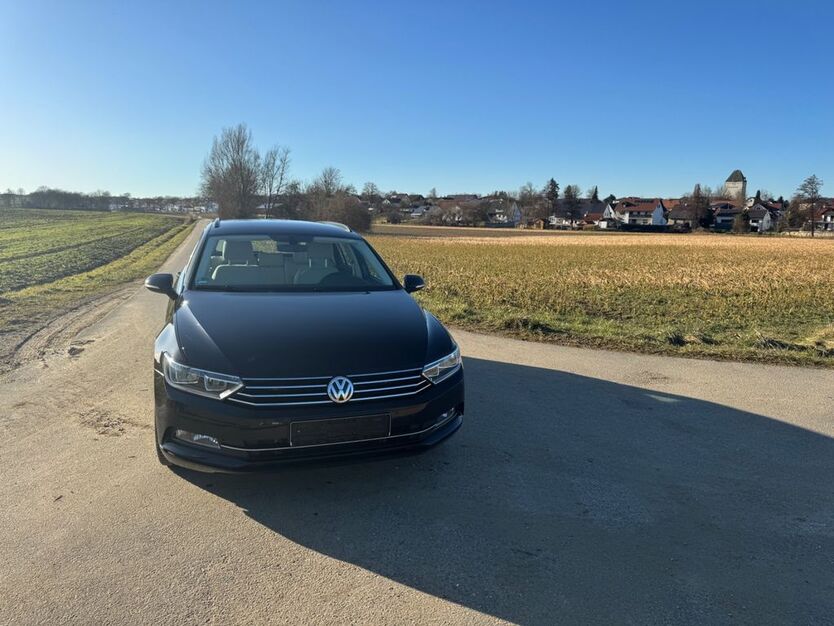 VW Passat 125.000 km 15.900 € Schierling 84069