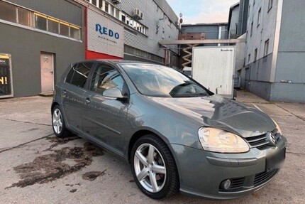 VW Golf 171.000 km 1.500 &euro; Groß-Umstadt 64823