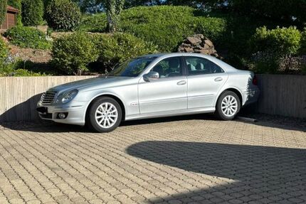 Mercedes-Benz E 200 108.000 km 9.800 &euro; Dassel 37586