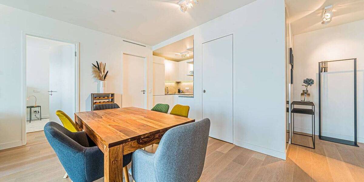 Etagenwohnung Frankfurt am Main Sachsenhausen - 2 Zimmer, 67 m&sup2;, 2.650&euro; | Angebot:25726226