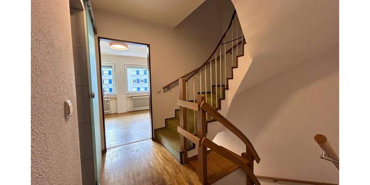Reihenmittelhaus Köln Lövenich - 5 Zimmer, 127 m&sup2;, 599.000&euro; | Angebot:24484520