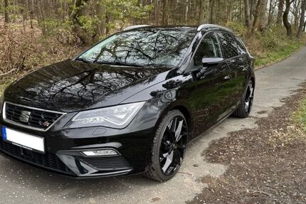 Seat Leon 87.850 km 16.700 &euro; Bad Emstal Sand 34308