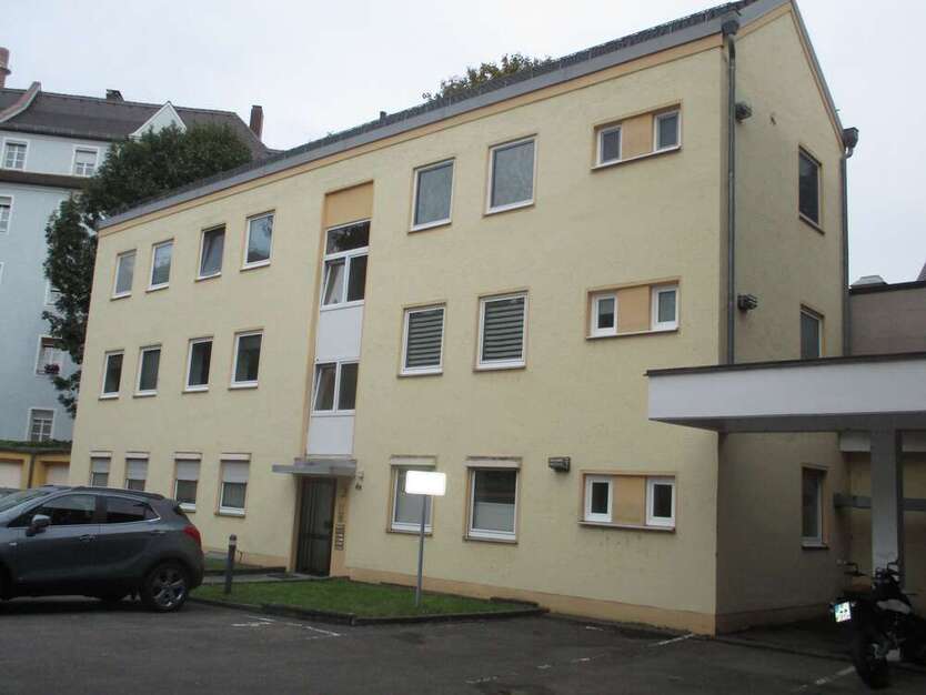 Wohnung zum Mieten in Augsburg 590 € 44 m²