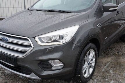 Ford Kuga 52.620 km 15.900 &euro; Fulda 36043