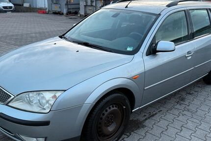 Ford Mondeo 249.000 km 3.199 &euro; Berlin 12277