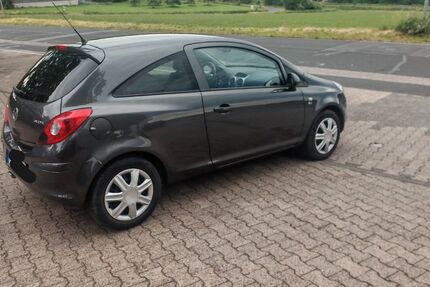Opel Corsa 115.000 km 4.299 &euro; Büdingen 63654