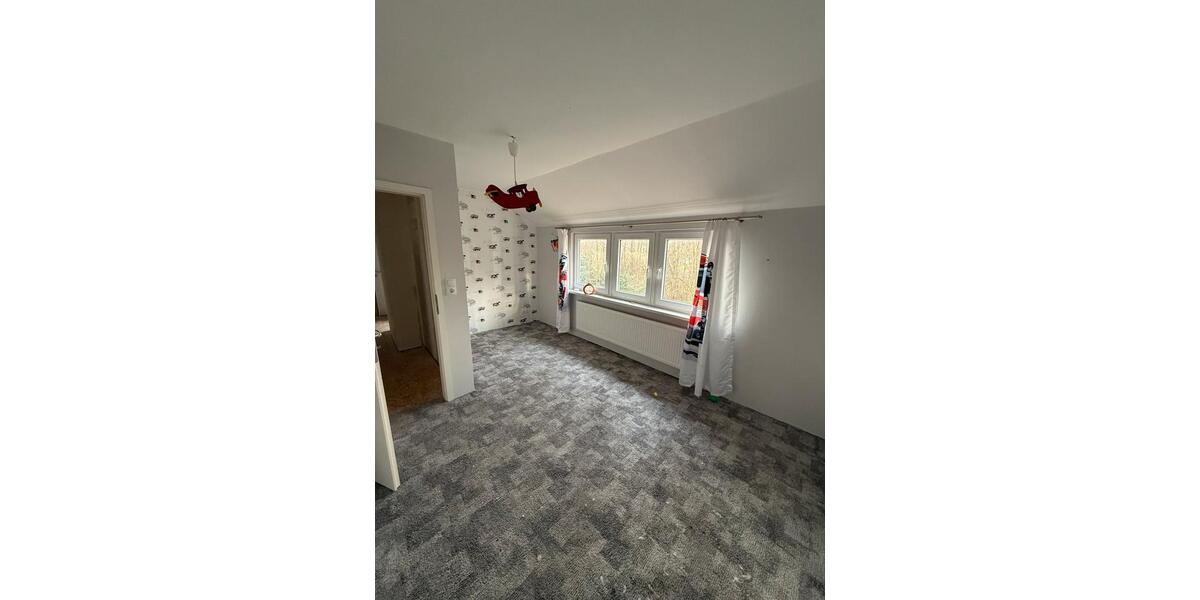 Einfamilienhaus Syke - 7 Zimmer, 180 m&sup2;, 320.000&euro; | Angebot:24825725