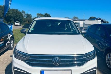 VW Tiguan Allspace 61.000 km 30.790 € Schönberg 24217