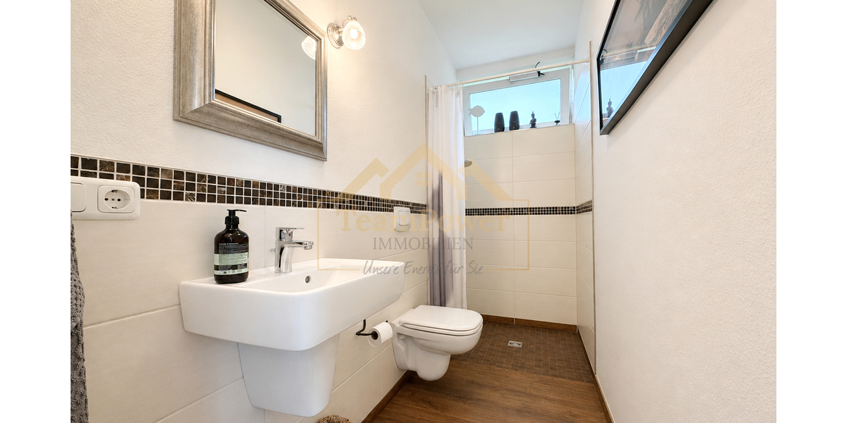 Moderne Stadtvilla in Sackgassenlage - das Traumhaus einer jungen Familie! - Einfamilienhaus Bad Bramstedt | Angebot:26822414