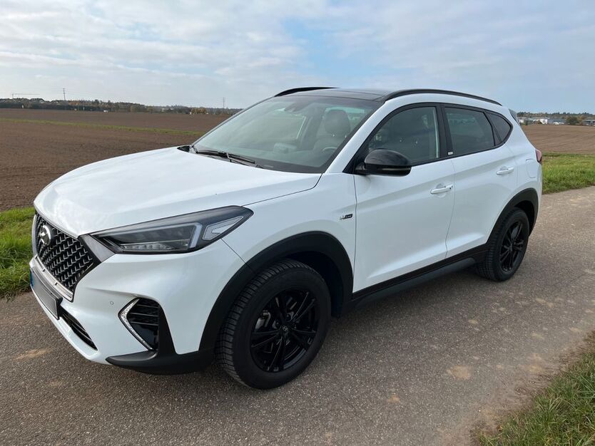 Hyundai TUCSON 45.000 km 22.900 € Stutensee 76297