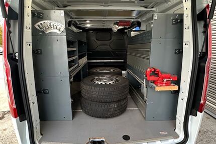 Ford Transit Custom 57.636 km 21.990 &euro; Sindelfingen 71065