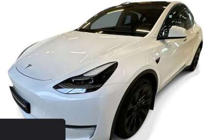 Tesla Model Y 61.602 km 35.700 &euro; Hanau 63457