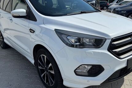 Ford Kuga 134.000 km 12.990 € Öhringen 74613