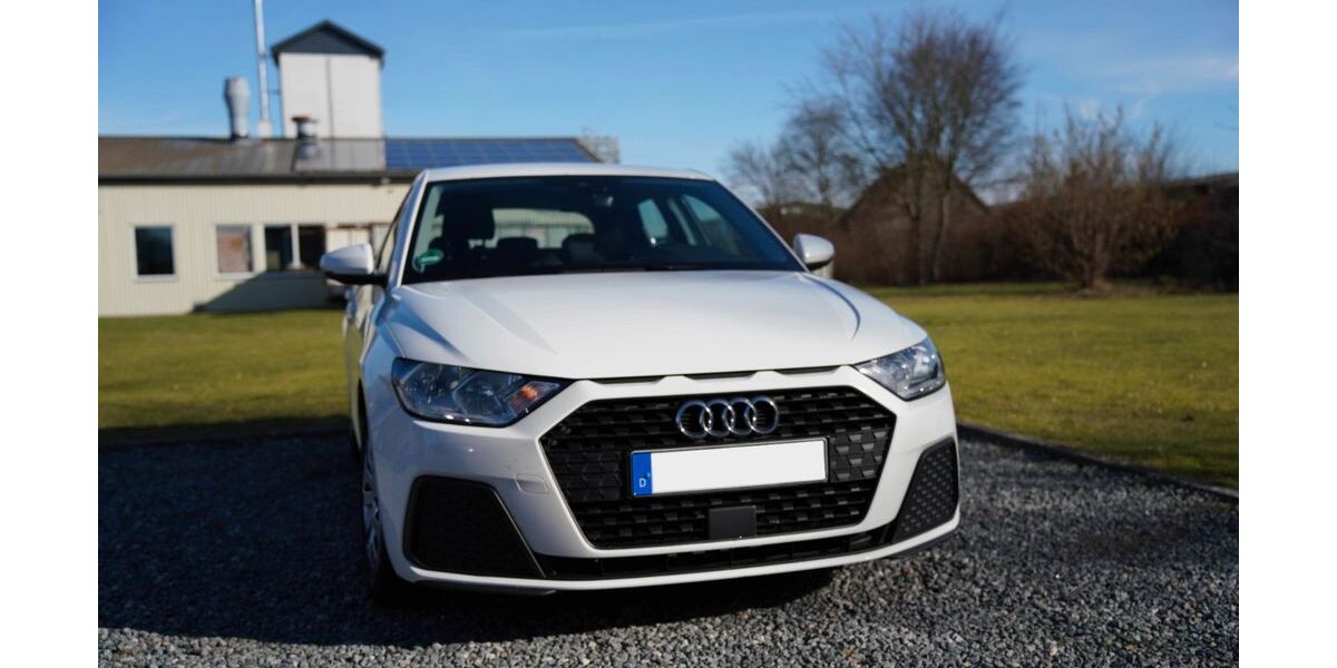 Audi A1 178.000 km 12.150 &euro; Schuby 24850