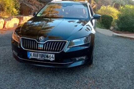 Skoda Superb 290.000 km 11.900 &euro; Bruchsal 76646