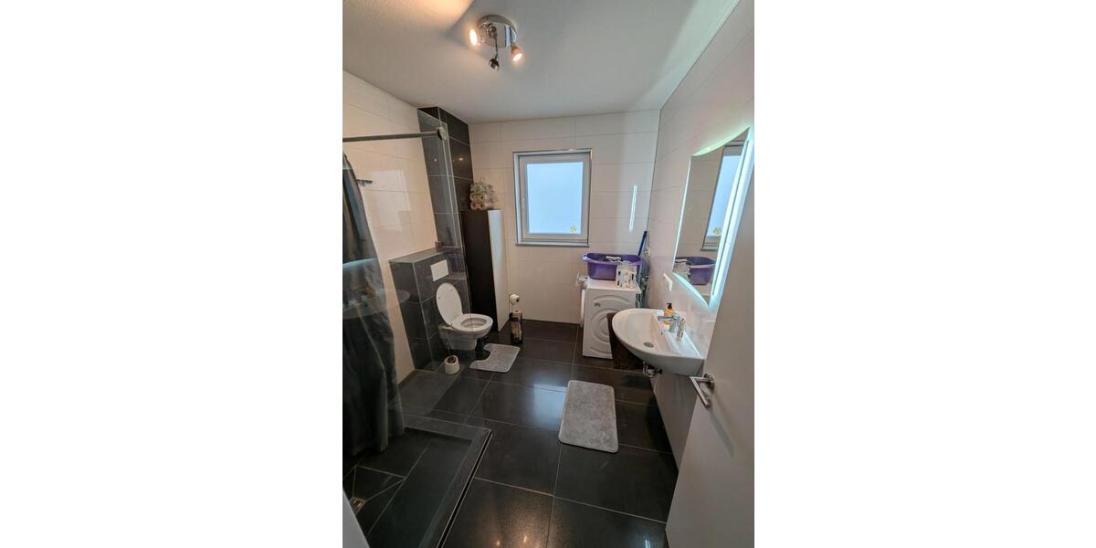 Etagenwohnung Leimen - 2 Zimmer, 64 m&sup2;, 900&euro; | Angebot:26689029