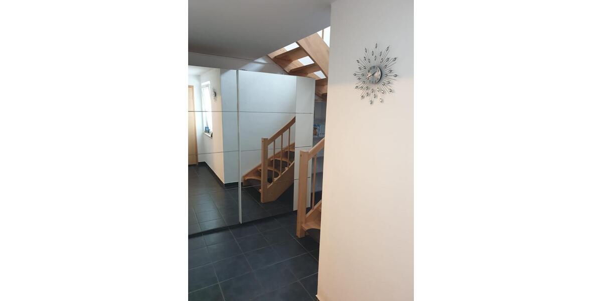 Doppelhaushälfte Rattelsdorf - 4 Zimmer, 120 m&sup2;, 1.250&euro; | Angebot:26652342