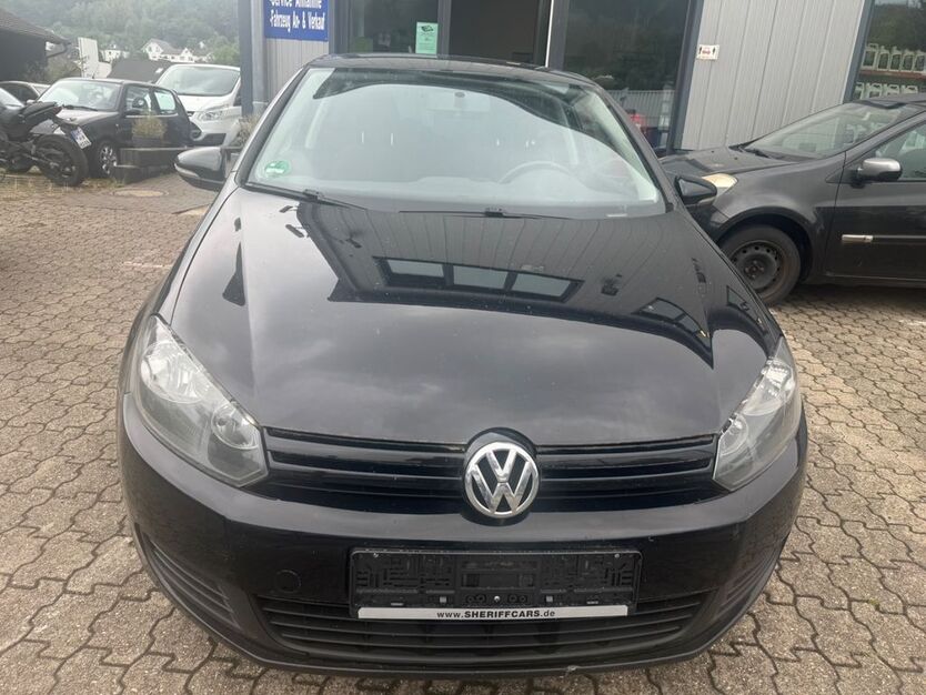 VW Golf 261.000 km 4.249 € Gummersbach 51645