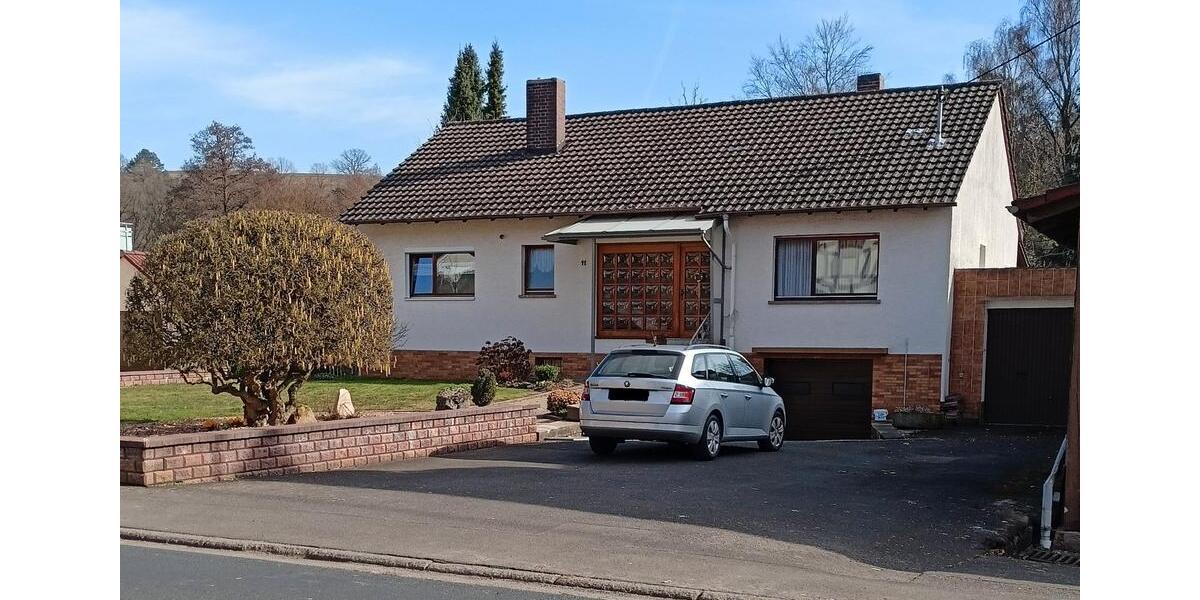 Einfamilienhaus Grebenau - 6 Zimmer, 195 m&sup2;, 270.000&euro; | Angebot:26485531