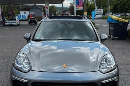 Porsche Cayenne 176.000 km 29.500 &euro; Siegen 57078