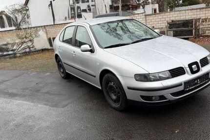 Seat Leon 199.278 km 950 &euro; Kirchhain 35274