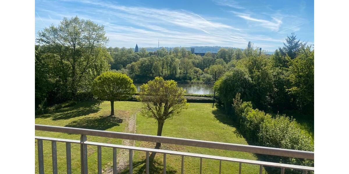 Dachgeschoßwohnung Trier Feyen-Weismark - 3 Zimmer, 76 m&sup2;, 990&euro; | Angebot:26315827
