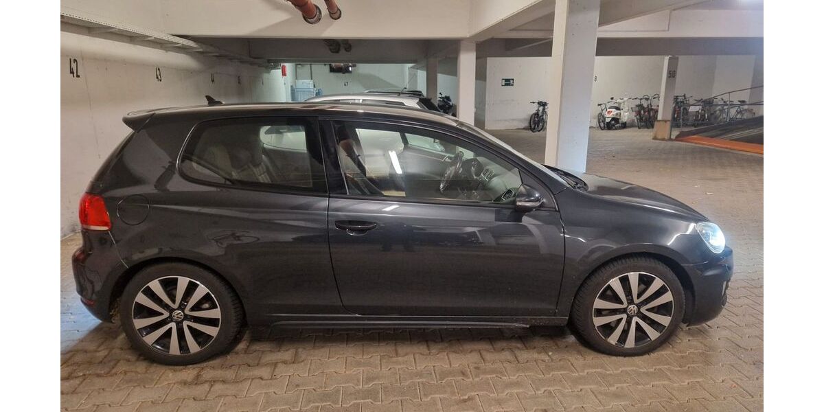 VW Golf 240.000 km 6.990 &euro; Trier 54290