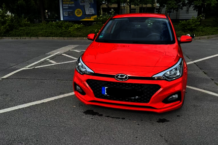 Hyundai i20 16.300 km 7.700 &euro; Düsseldorf 40239