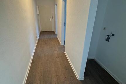 Wohnung Stadtallendorf - 3 Zimmer, 62 m&sup2;, 700&euro; | Angebot:25398807