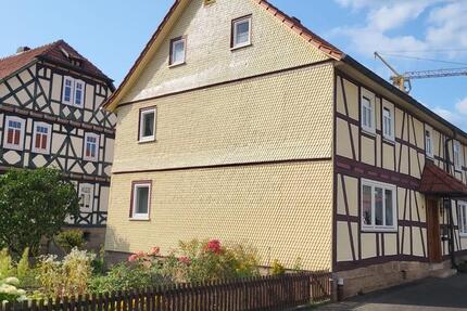 Haus Hofbieber - 7 Zimmer, 180 m&sup2;, 450.000&euro; | Angebot:25171658