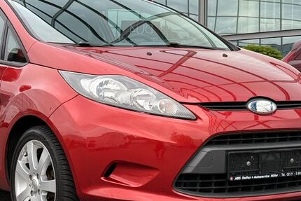 Ford Fiesta 149.788 km 3.333 &euro; Mönchengladbach 41068