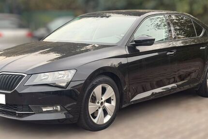 Skoda Superb 250.634 km 6.999 € Eppertshausen 64859