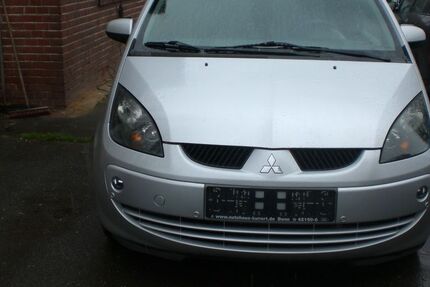 Mitsubishi Colt 209.000 km 2.200 &euro; Köln 50735