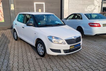 Skoda Fabia 99.000 km 5.499 &euro; Baden-Württemberg - Wendlingen am Neckar 73240