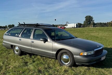 Chevrolet Caprice 185.000 km 12.990 &euro; Bergen auf Rügen 18528