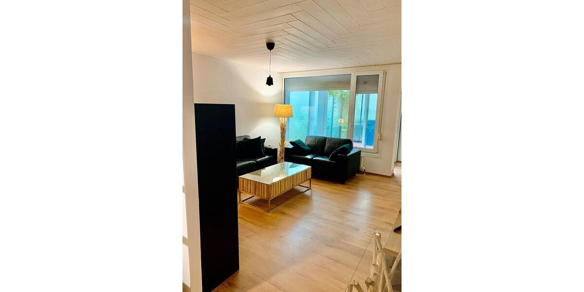 Erdgeschoßwohnung Schwäbisch Gmünd - 4.5 Zimmer, 91 m&sup2;, 300.000&euro; | Angebot:25498028