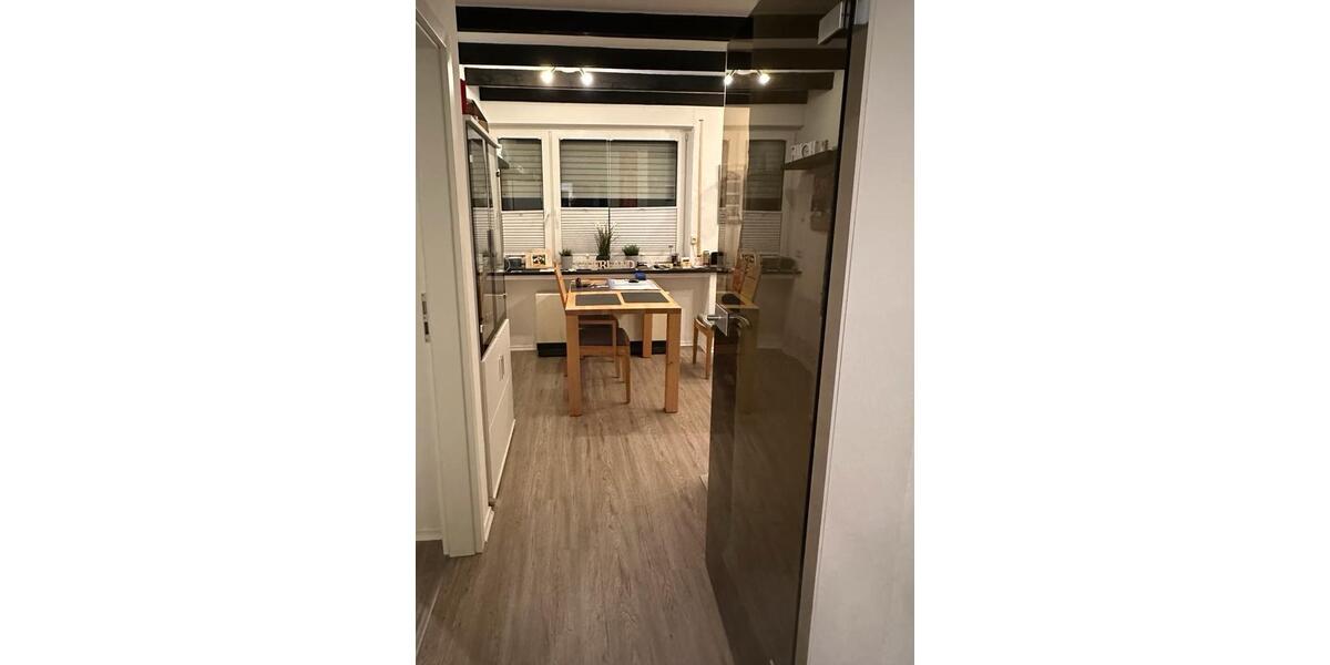 Dachgeschoßwohnung Meschede - 2 Zimmer, 67 m&sup2;, 470&euro; | Angebot:26038722