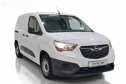 Opel Combo 124.400 km 8.990 &euro; München 80995