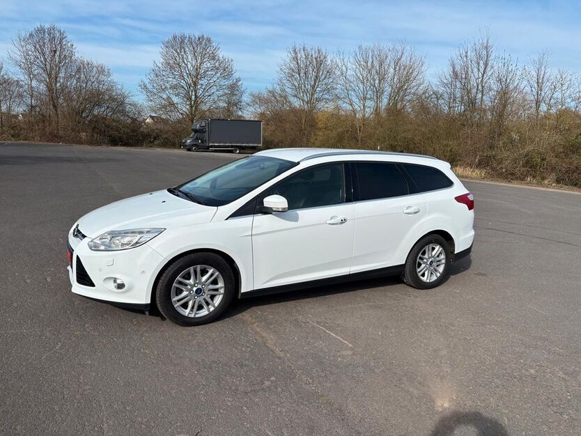 Ford Focus 132.900 km 8.200 € Seligenstadt 63500