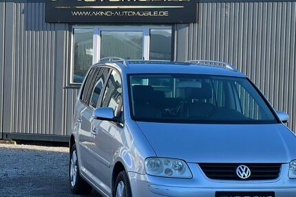 VW Touran 228.000 km 3.990 &euro; Gäufelden 71126