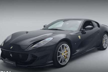 Ferrari 812