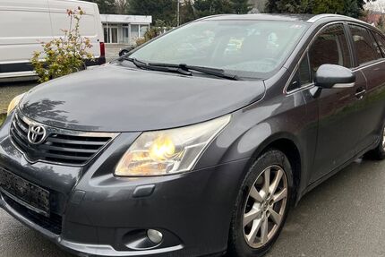 Toyota Avensis 270.000 km 3.200 &euro; Werdau 08412