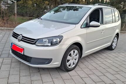 VW Touran 98.600 km 7.750 &euro; Schönwalde 14621