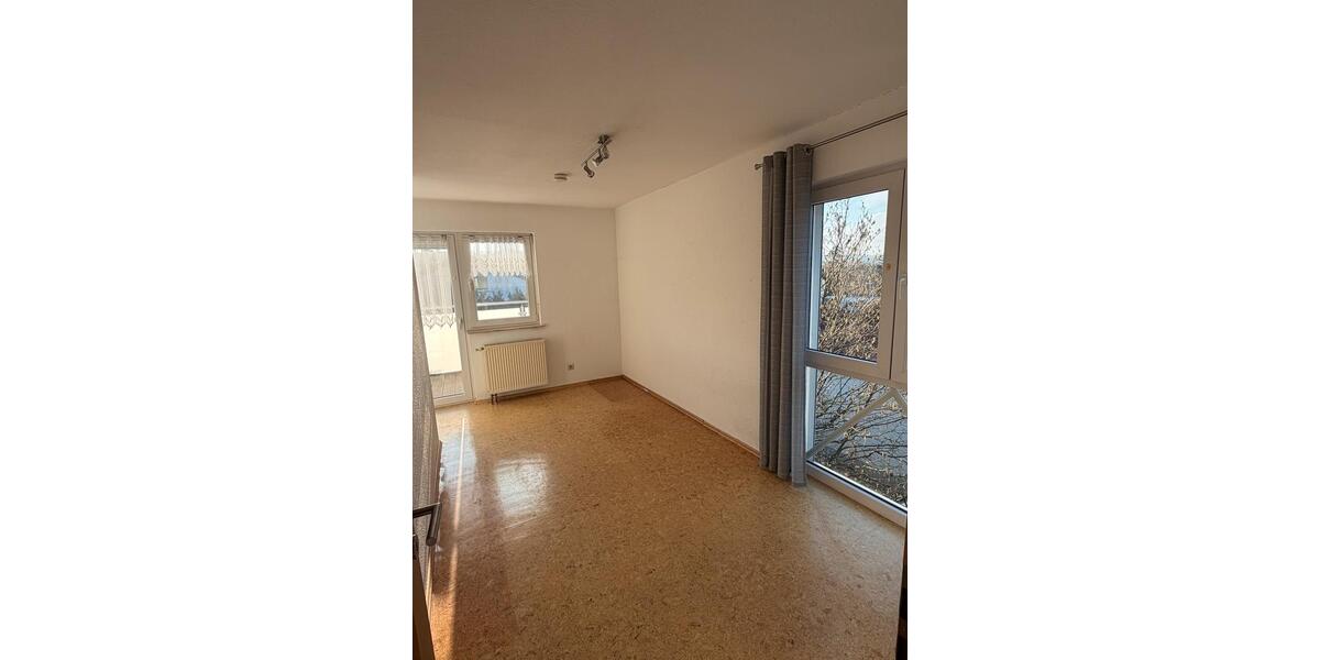 Doppelhaushälfte Bad Hersfeld - 7 Zimmer, 164 m&sup2;, 1.629&euro; | Angebot:25886917