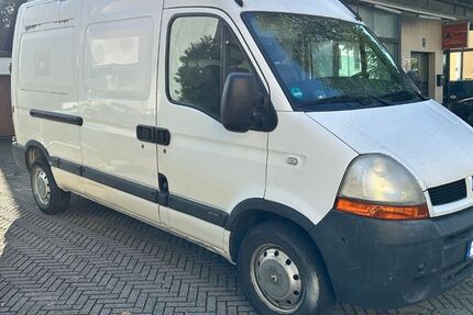 Renault Master 201.000 km 2.450 € München 81827