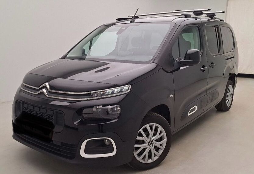 Citroen Berlingo 90.500 km 17.940 € Oberhausen 46149