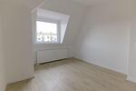 Dachgeschoßwohnung Kiel Südfriedhof - 3 Zimmer, 70 m&sup2;, 960&euro; | Angebot:26386758